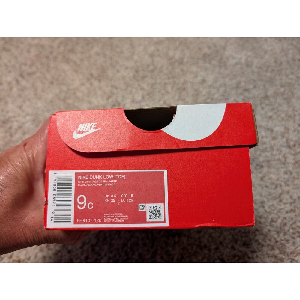 NIKE DUNK LOW (TDE) Kids/Toddler sneakers/shoes, size 9C, GREEN & WHITE - Picture 3 of 11
